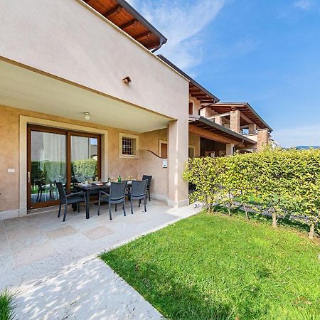 La Romantica Holiday Home By Wonderful Italy مانربا ديل جاردا المظهر الخارجي الصورة