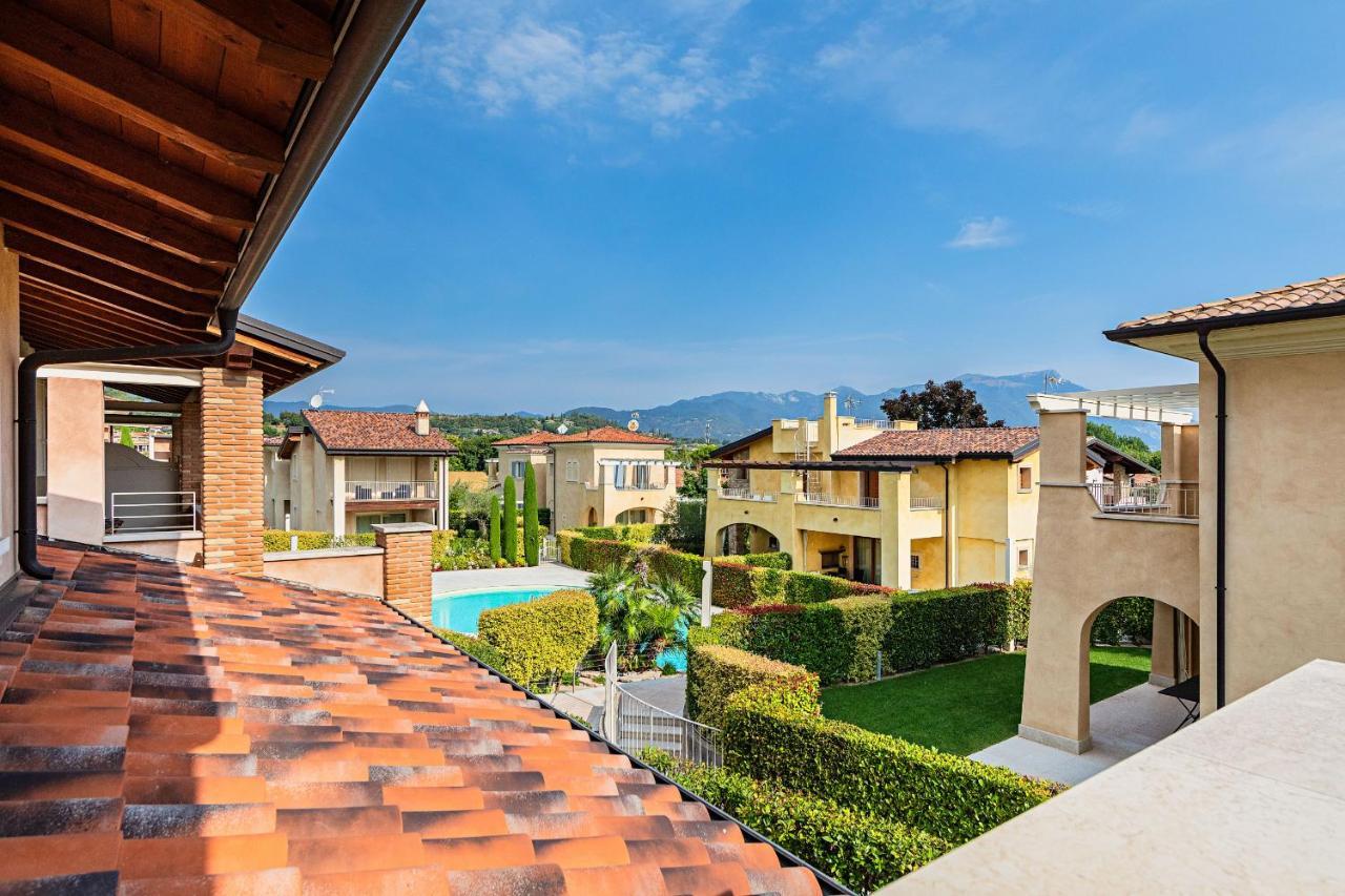La Romantica Holiday Home By Wonderful Italy مانربا ديل جاردا المظهر الخارجي الصورة
